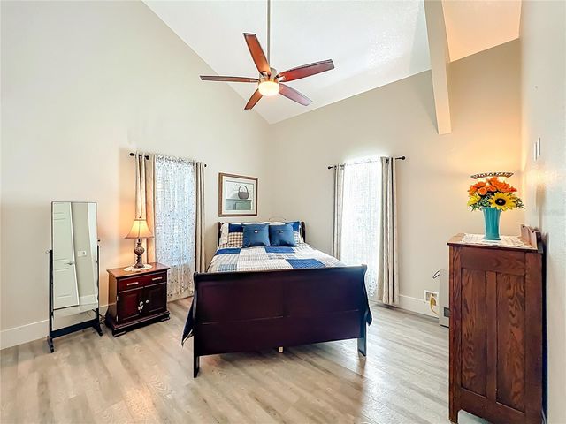 1825 PAMS WAY, Geneva, FL 32732