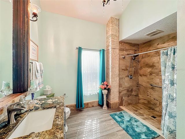 1825 PAMS WAY, Geneva, FL 32732