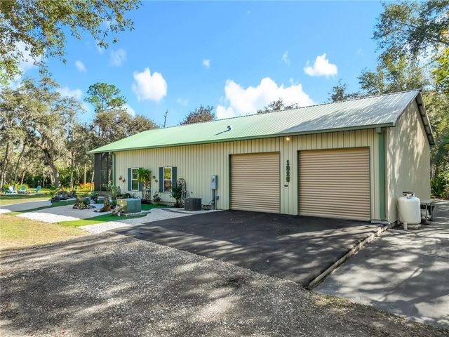 1825 PAMS WAY, Geneva, FL 32732