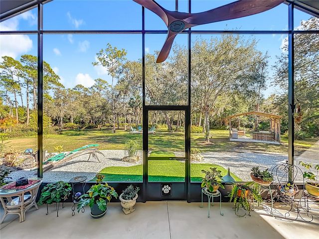 1825 PAMS WAY, Geneva, FL 32732