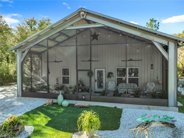 1825 PAMS WAY, Geneva, FL 32732