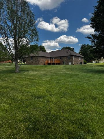 218 La Colline, Harrodsburg, KY 40330