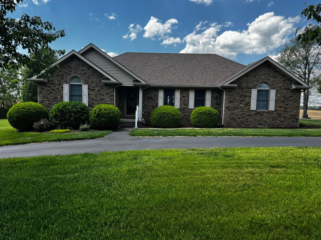 218 La Colline, Harrodsburg, KY 40330