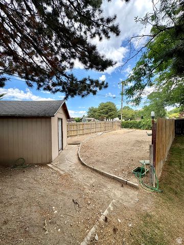 641 N NATHAN BARNES ST, American Fork, UT 84003