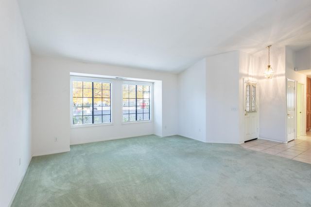 2238 Sophy Place, Redding, CA 96003