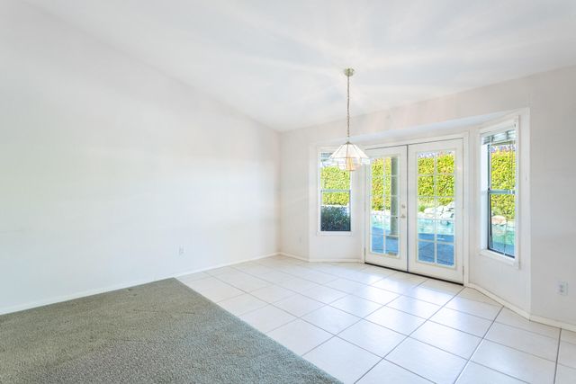 2238 Sophy Place, Redding, CA 96003