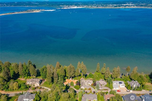 5526 Puffin Place, Blaine, WA 98230