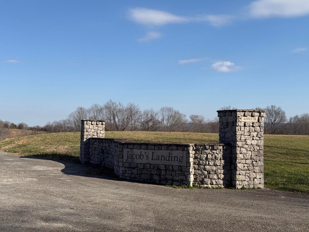 9A & 9B Keirsten Drive, Nancy, KY 42544