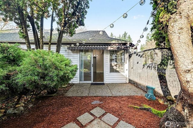 9103 183rd Avenue NE, Redmond, WA 98052