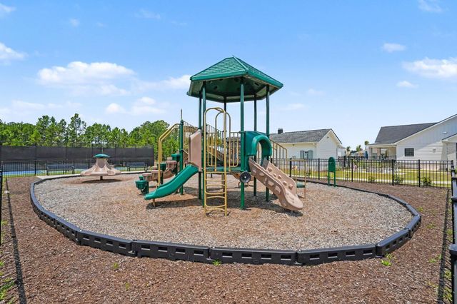 1087 Laconic Dr., Myrtle Beach, SC 29588