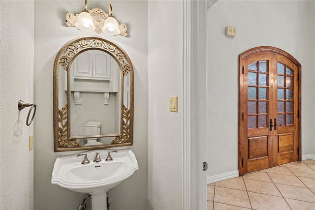 4201 Bluff View Drive, Granbury, TX 76048