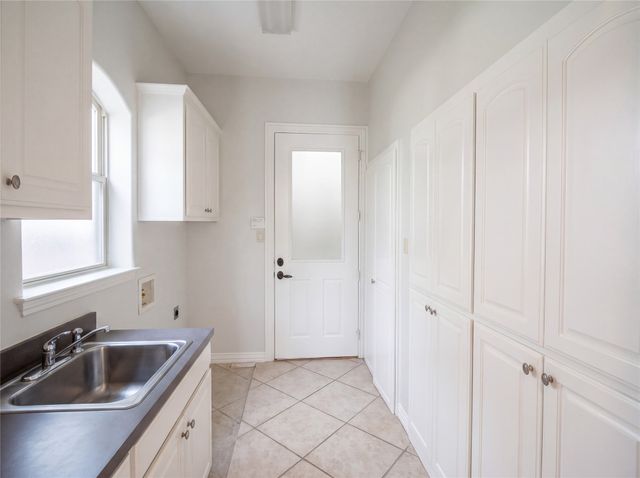 4201 Bluff View Drive, Granbury, TX 76048