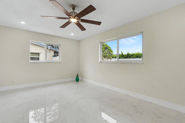 630 NW 79th Avenue, Margate, FL 33063