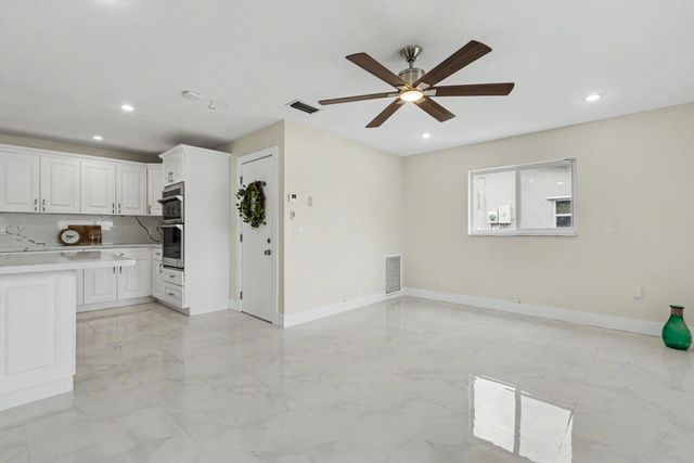 630 NW 79th Avenue, Margate, FL 33063