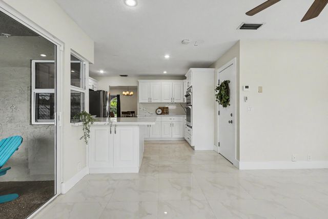 630 NW 79th Avenue, Margate, FL 33063
