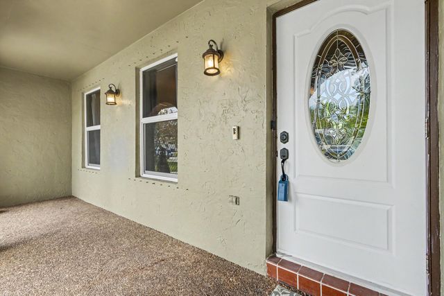 630 NW 79th Avenue, Margate, FL 33063