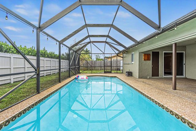 630 NW 79th Avenue, Margate, FL 33063