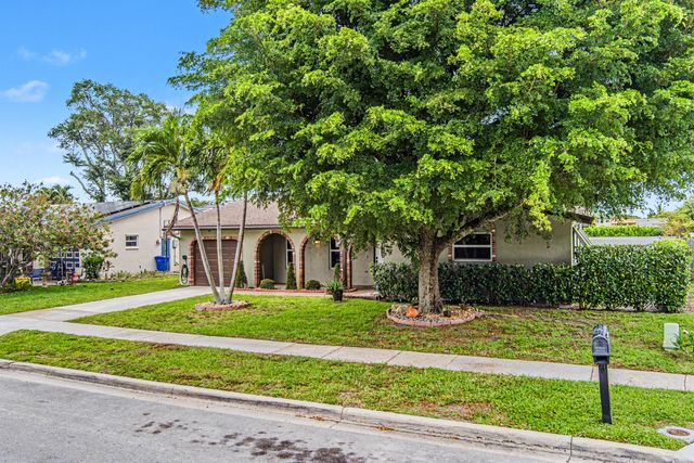 630 NW 79th Avenue, Margate, FL 33063