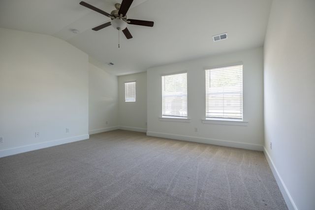 1086 Sweetleaf Dr, Franklin, TN 37064
