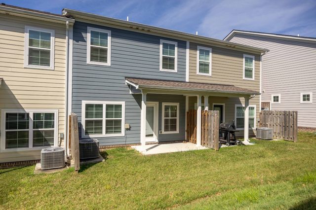 1086 Sweetleaf Dr, Franklin, TN 37064