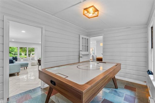 1208 W Cornwallis Drive, Greensboro, NC 27408