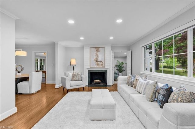 1208 W Cornwallis Drive, Greensboro, NC 27408