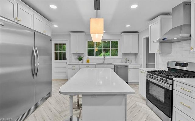 1208 W Cornwallis Drive, Greensboro, NC 27408