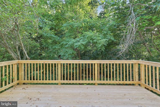 6246 HILLSIDE RD, Springfield, VA 22152