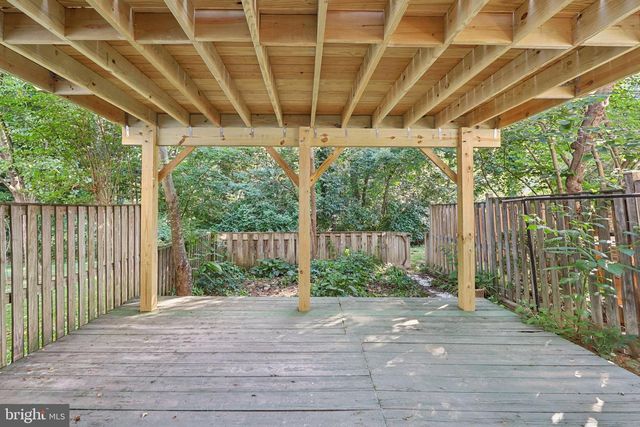6246 HILLSIDE RD, Springfield, VA 22152