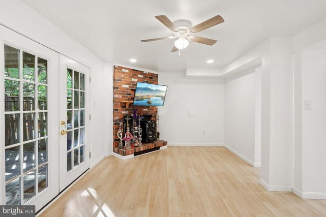 6246 HILLSIDE RD, Springfield, VA 22152