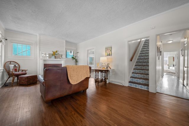 610 5th Ave, W, Springfield, TN 37172