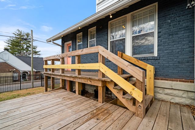 610 5th Ave, W, Springfield, TN 37172