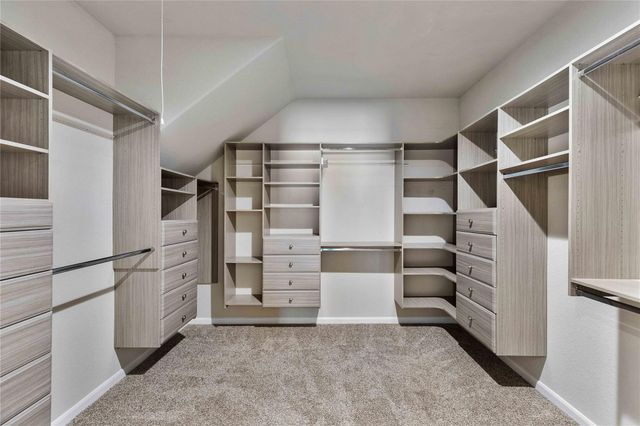 430 Kickapoo Drive, Anahuac, TX 77514