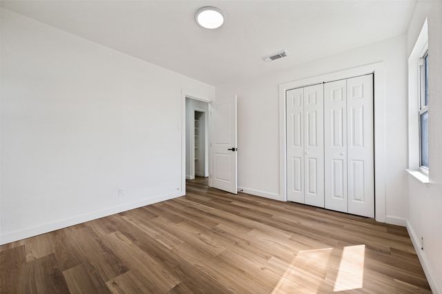 1712 Milner Road, Irving, TX 75061