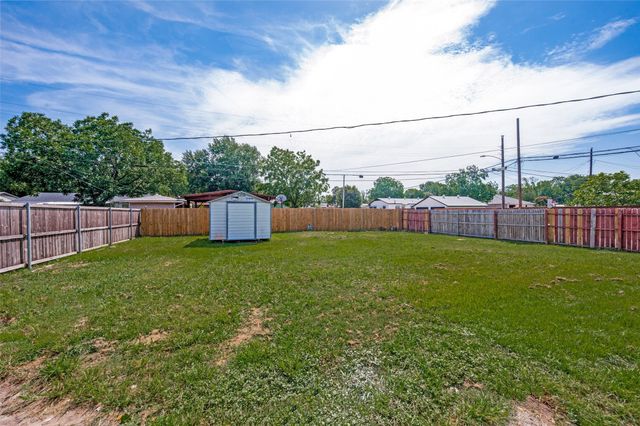 1712 Milner Road, Irving, TX 75061