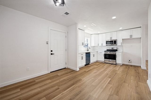 1712 Milner Road, Irving, TX 75061