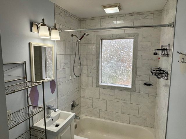 4919 Karen Avenue Sw, City Of Wyoming, MI 49548