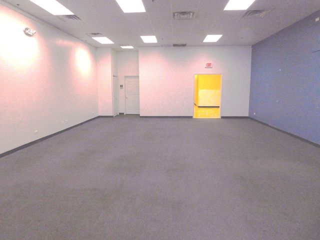 212-238 RANDALL Road, South Elgin, IL 60177