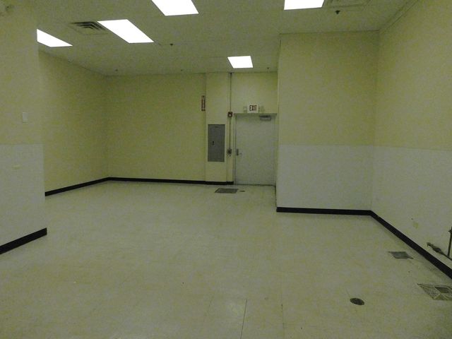 212-238 RANDALL Road, South Elgin, IL 60177