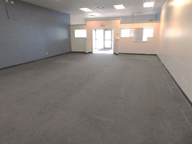 212-238 RANDALL Road, South Elgin, IL 60177