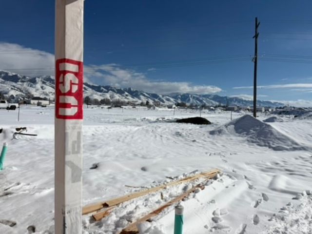 256 W 690 N, Smithfield, UT 84335