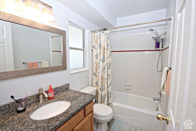3674 S 575 W, Syracuse, UT 84075