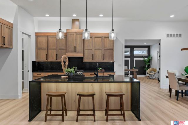 3650 Wilderness Hills Boulevard, Lincoln, NE 68516