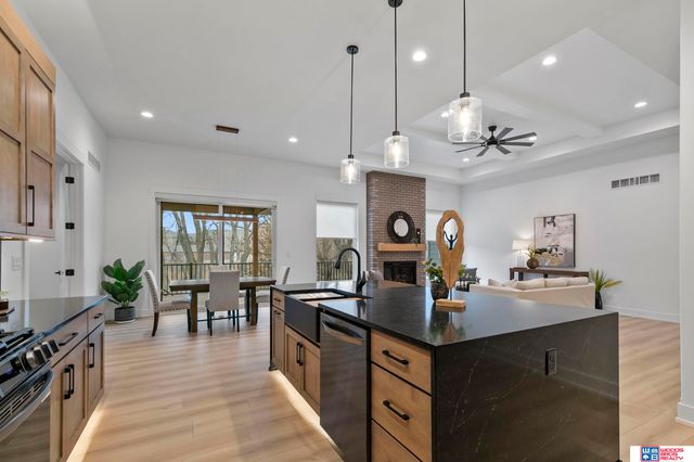 3650 Wilderness Hills Boulevard, Lincoln, NE 68516