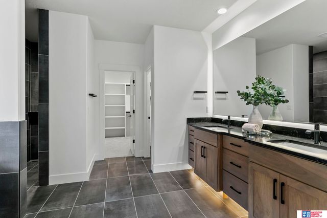 3650 Wilderness Hills Boulevard, Lincoln, NE 68516