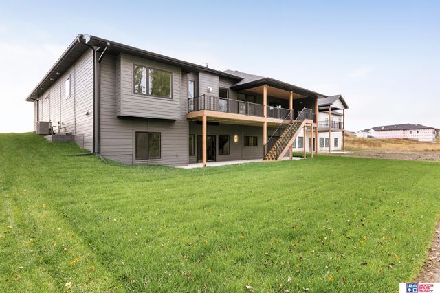 3650 Wilderness Hills Boulevard, Lincoln, NE 68516