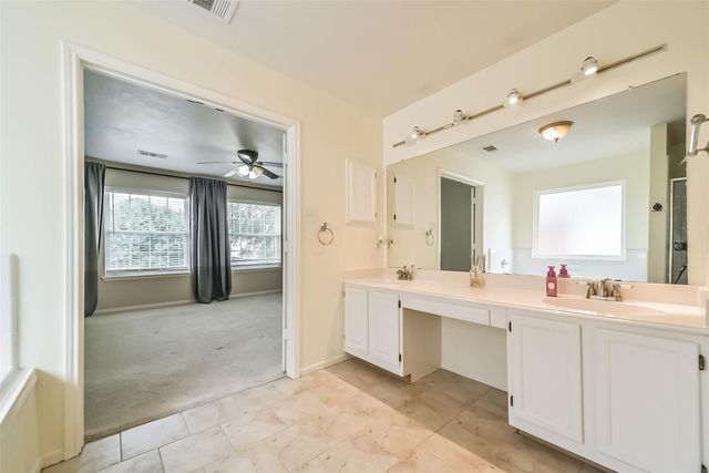 6219 Summerville Lane, Houston, TX 77041