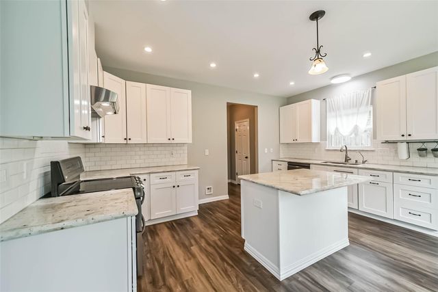 6219 Summerville Lane, Houston, TX 77041