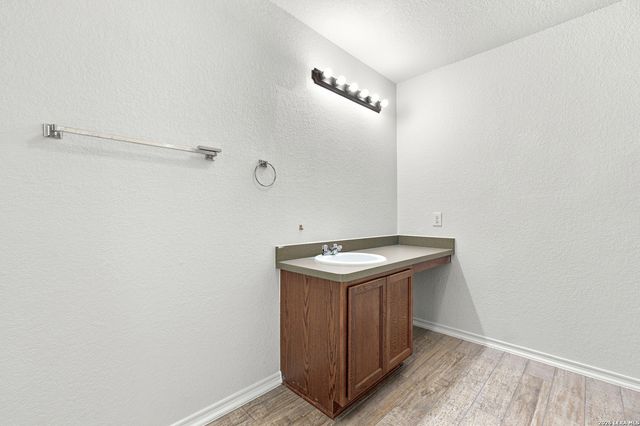 4411 WRANGLER RUN, San Antonio, TX 78223