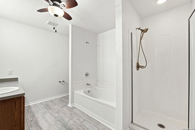 4411 WRANGLER RUN, San Antonio, TX 78223